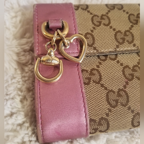 Gucci Canvas Guccisima Metallic Pink Wallet - Picture 3 of 16